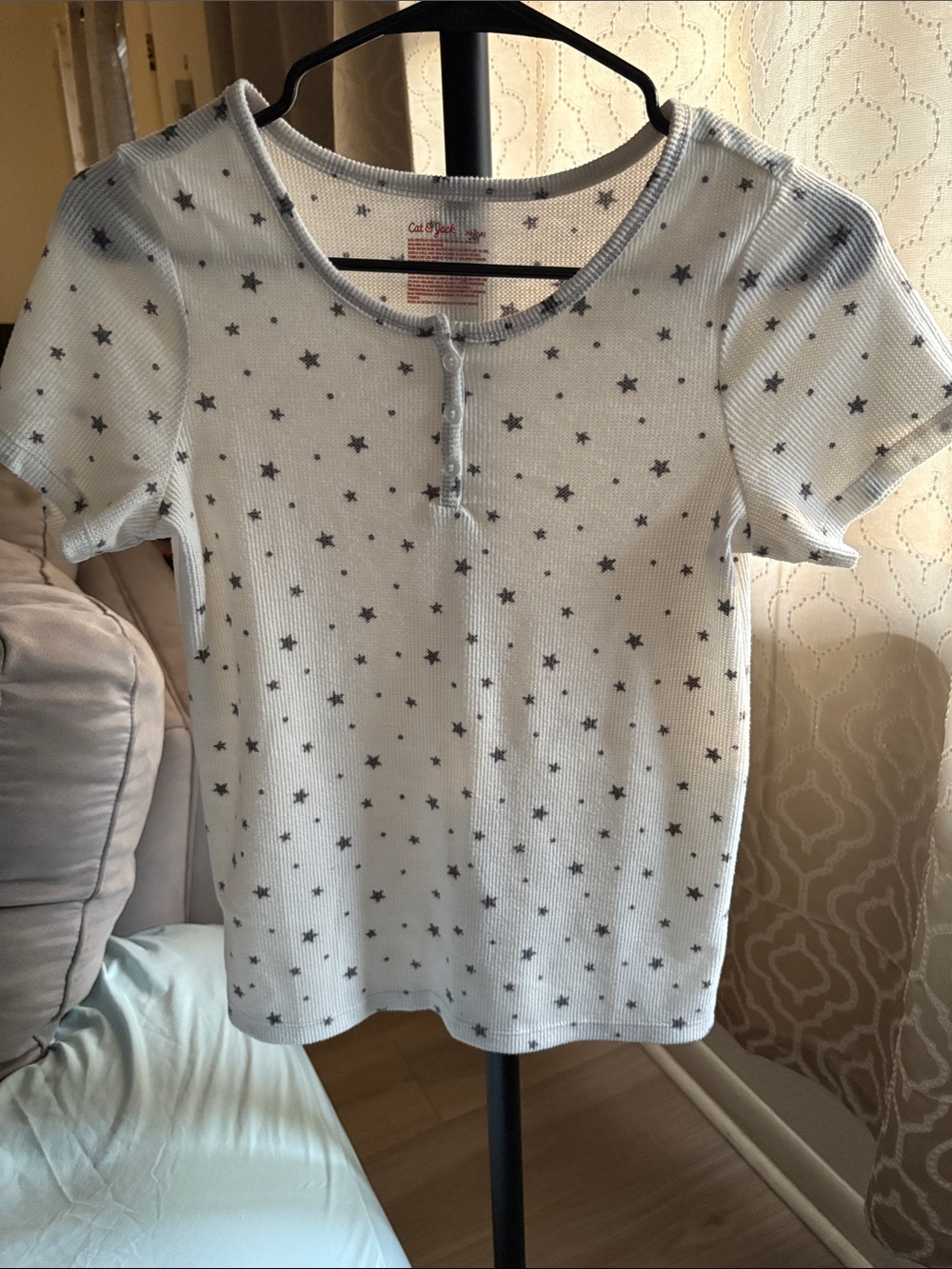 Cat & Jack White Ribbed Short Sleeve Tee with Grey Stars